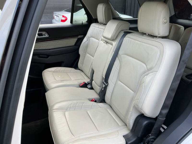 2016 Ford Explorer Platinum