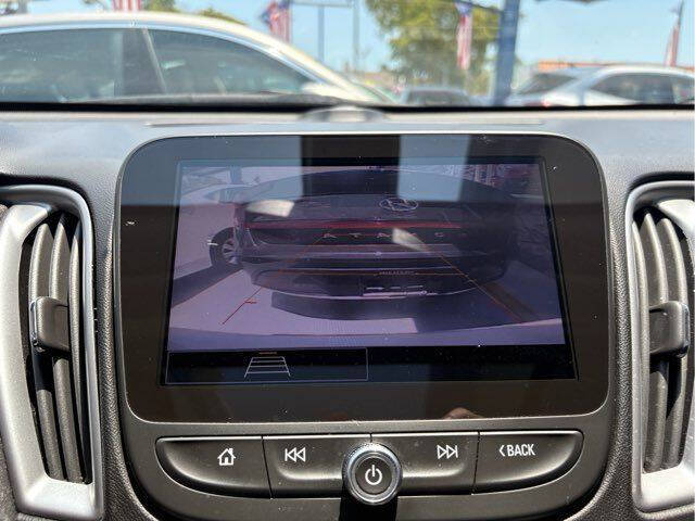 2022 Chevrolet Malibu LT