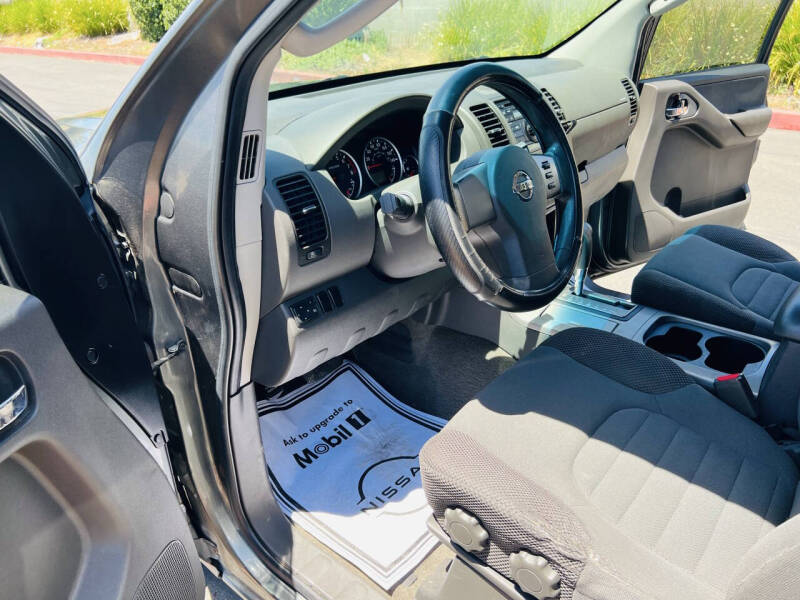 2008 Nissan Pathfinder S