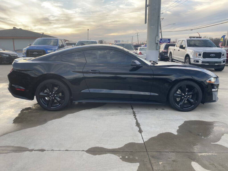 2023 Ford Mustang EcoBoost