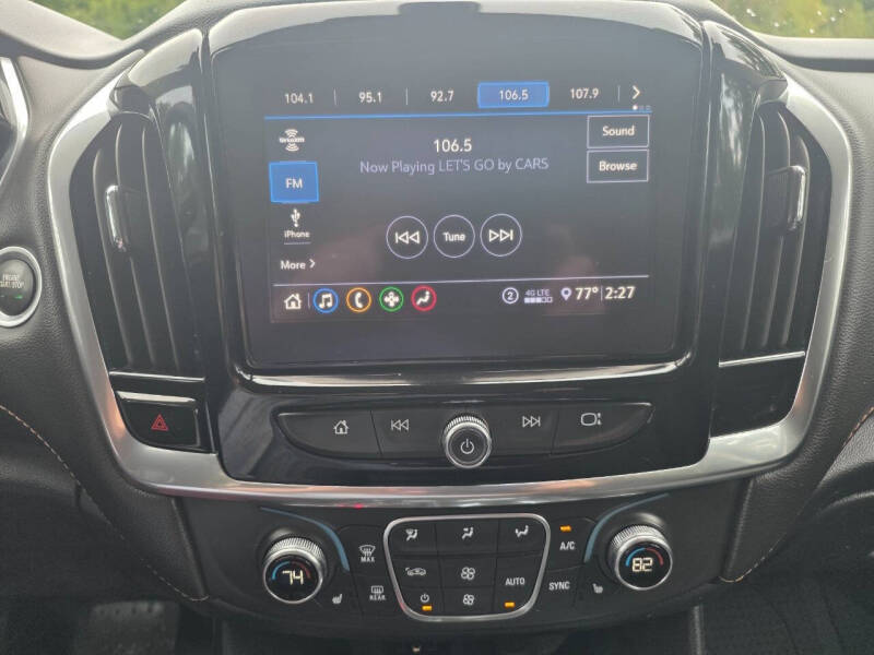 2020 Chevrolet Traverse LT Cloth