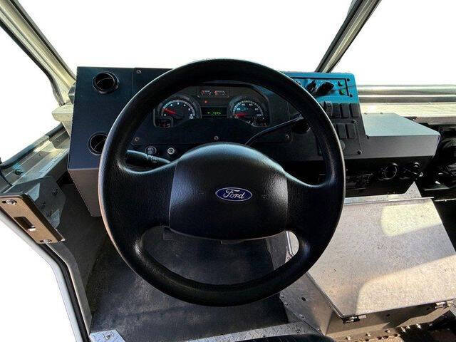 2013 Ford E-Series
