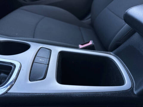 2017 Chevrolet Cruze LS Auto