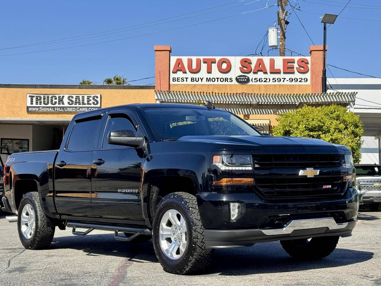 2018 Chevrolet Silverado 1500 for sale at Best Buy Motors in Signal Hill, CA