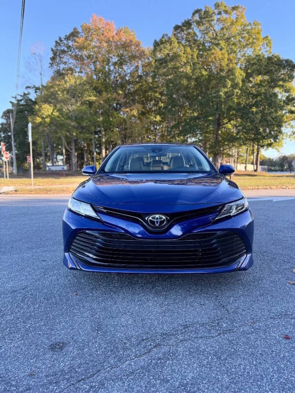 2018 Toyota Camry LE