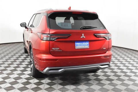 2025 Mitsubishi Outlander SEL