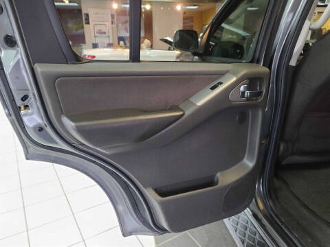 2006 Nissan Pathfinder SE