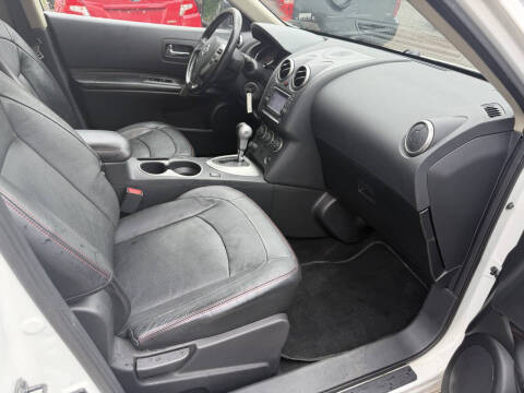 2012 Nissan Rogue SV w/SL Package
