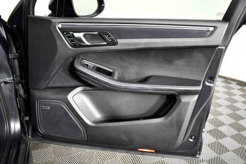 2017 Porsche Macan GTS