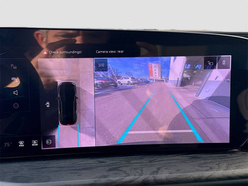 2025 Audi Q5 quattro Premium Plus TFSI