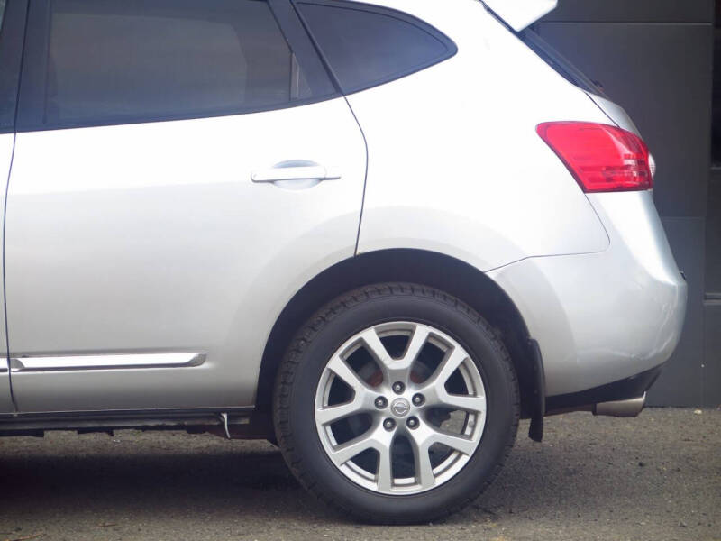 2012 Nissan Rogue SV w/SL Package