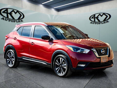 2020 Nissan Kicks SR
