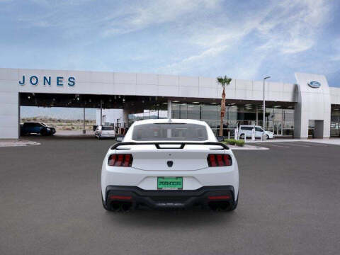 2026 Ford Mustang Dark Horse