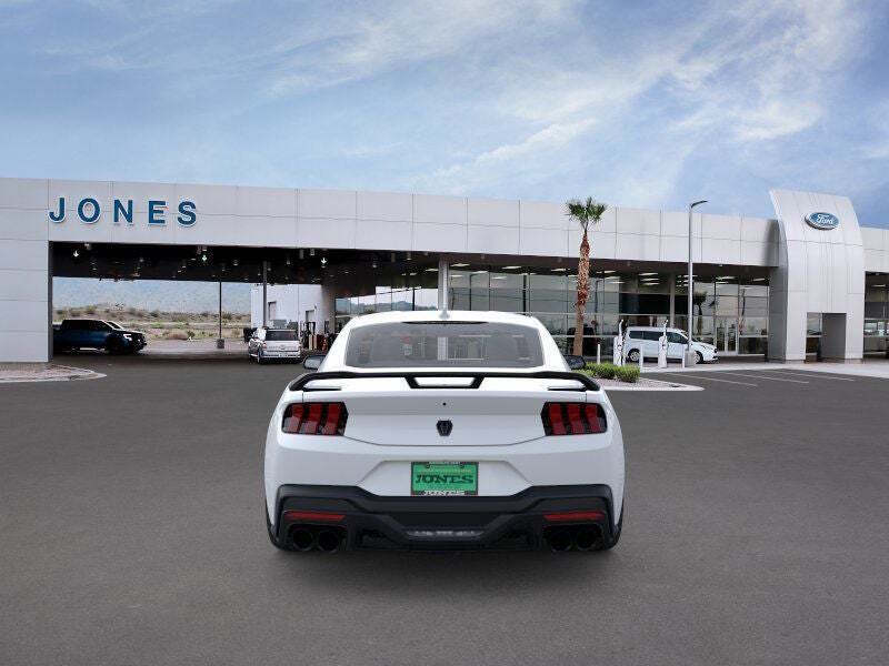 2026 Ford Mustang Dark Horse