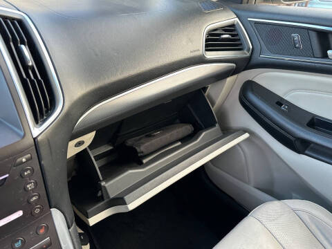 2015 Ford Edge Titanium