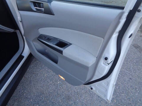 2013 Subaru Forester 2.5X Limited