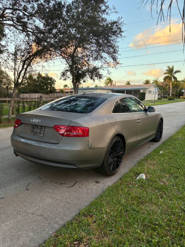 2010 Audi A5 2.0T quattro Premium Plus
