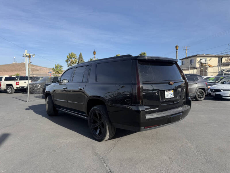 2020 Cadillac Escalade ESV Platinum