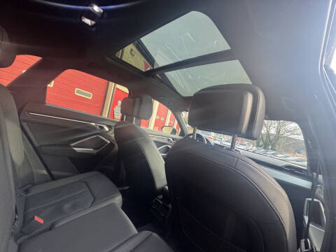 2020 Audi Q3 quattro Premium 45 TFSI