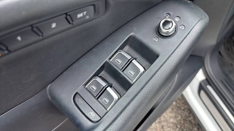 2013 Audi Q5 2.0T quattro Premium Plus