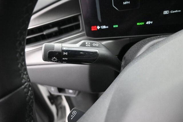 2024 Kia EV9 Light Long Range