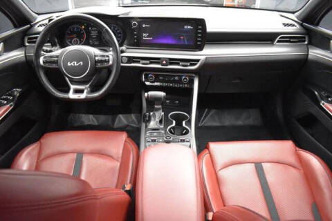 2022 Kia K5