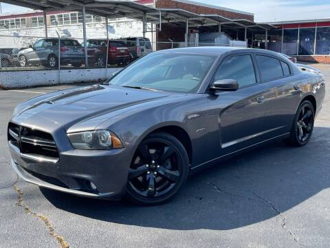 2014 Dodge Charger for sale at MAGIC AUTO SALES in Little Ferry NJ