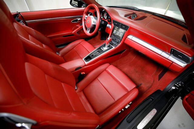 2013 Porsche 911 Carrera 4S