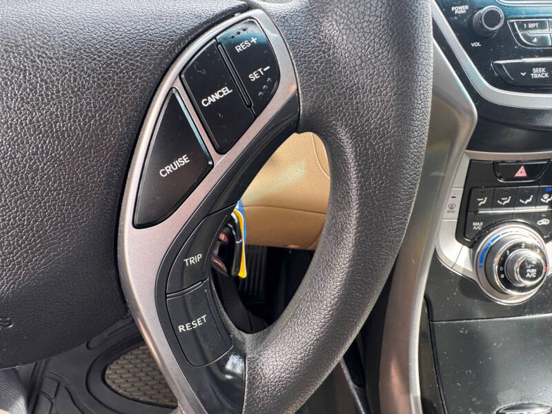 2013 Hyundai Elantra