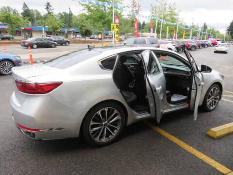 2018 Kia Cadenza Technology