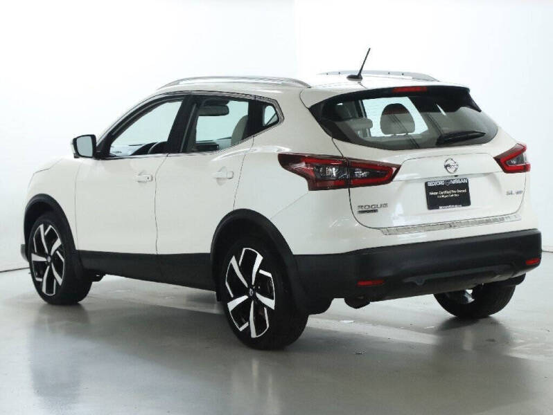 2022 Nissan Rogue Sport SL