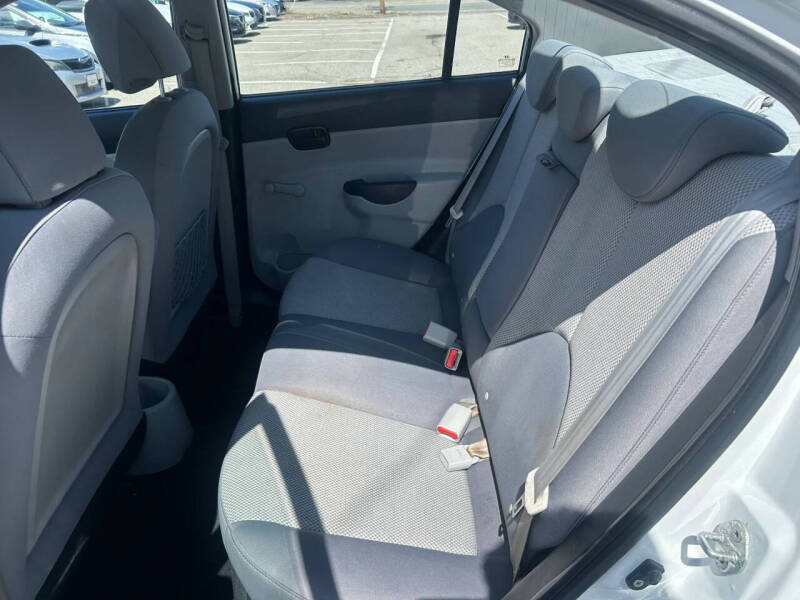 2010 Hyundai Accent GLS
