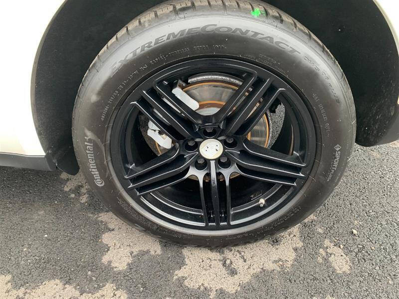 2016 Porsche Macan S