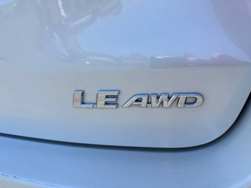 2014 Toyota Highlander LE