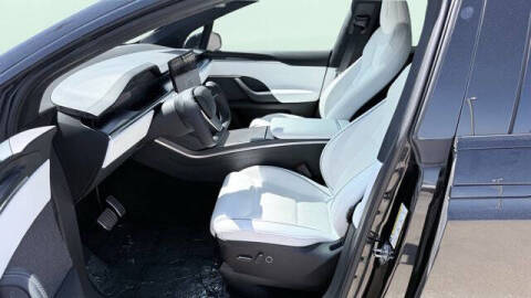 2022 Tesla Model X Plaid
