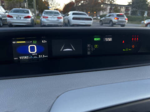 2022 Toyota Prius LE