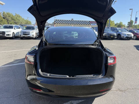 2018 Tesla Model 3 Standard