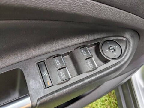 2015 Ford C-MAX Hybrid SE