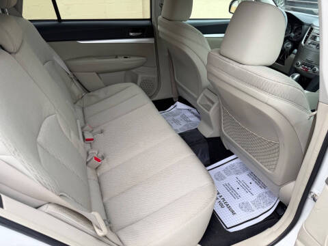 2010 Subaru Outback 2.5i Premium