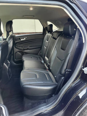 2018 Ford Edge Titanium