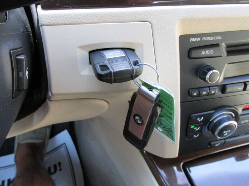 2009 BMW 3 Series 328i