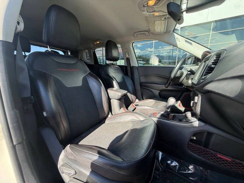 2020 Jeep Compass Trailhawk