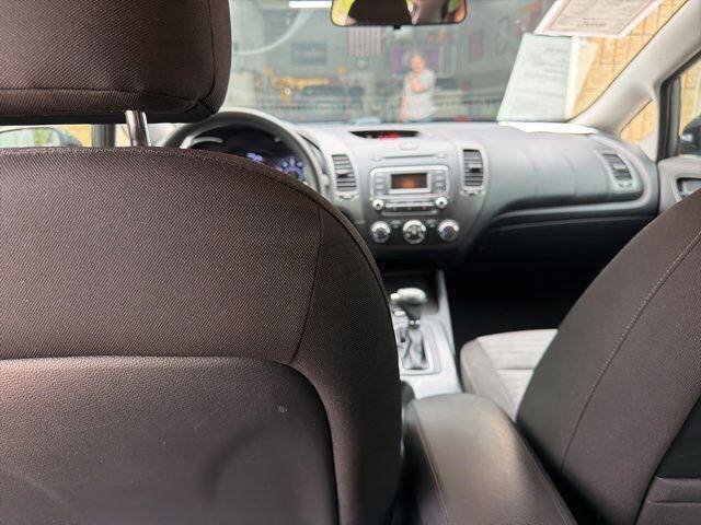 2016 Kia Forte5 LX