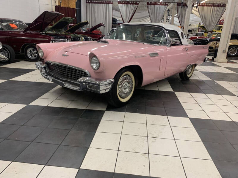 1957 Ford Thunderbird