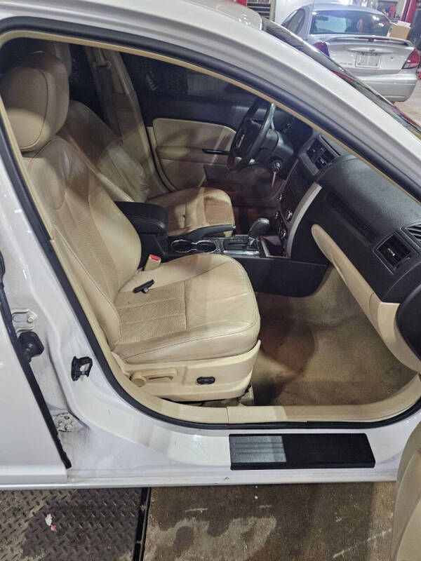 2010 Mercury Milan I-4 Premier