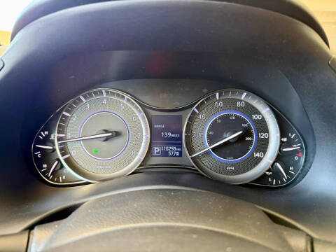 2016 Infiniti QX80