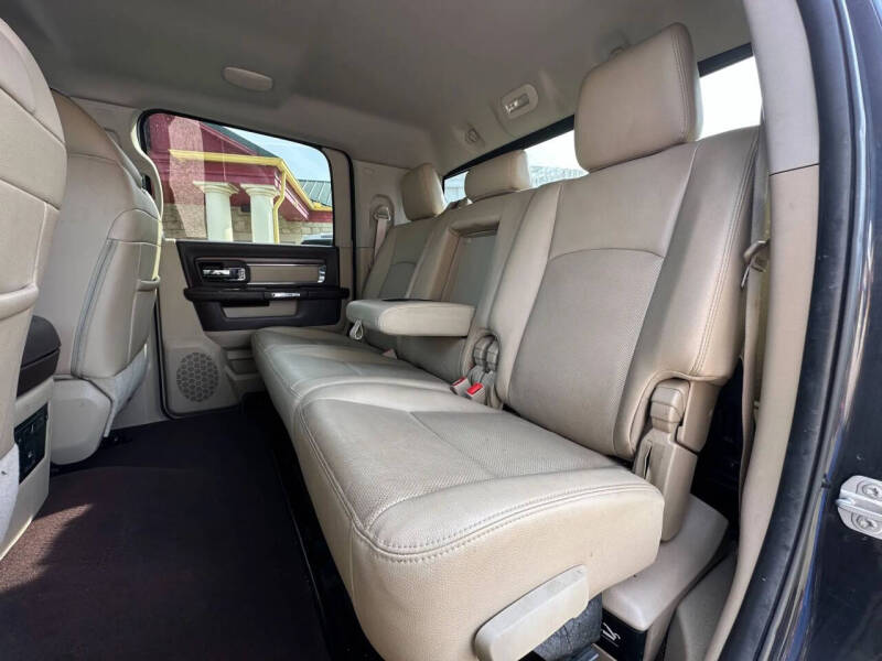 2016 RAM 2500 Laramie