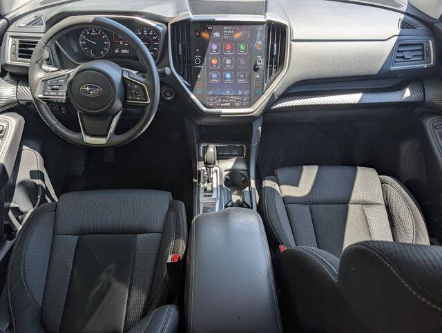 2024 Subaru Ascent Premium 8-Passenger