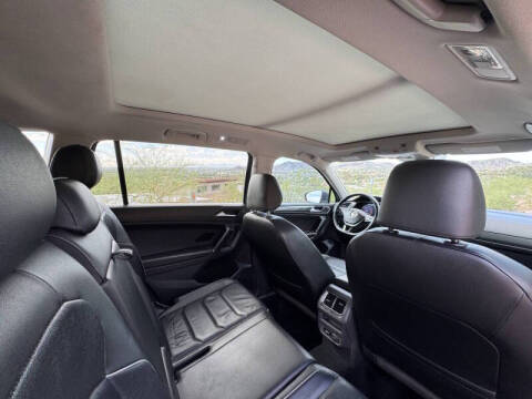 2018 Volkswagen Tiguan 2.0T SEL Premium 4Motion