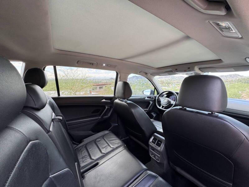 2018 Volkswagen Tiguan 2.0T SEL Premium 4Motion